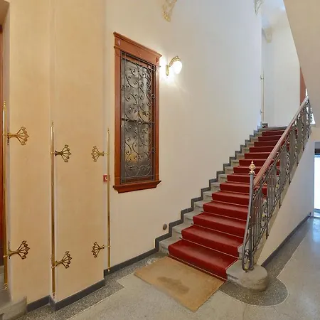 Zatecka N°14 براغ